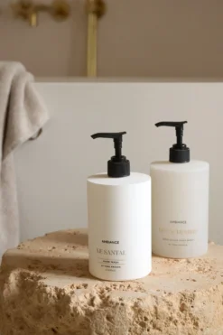 Tone Kroken Exfolierande handtvål vit - 500 ml