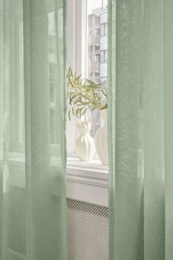 Best Gardin ljusgrön - 140x240cm 7cm