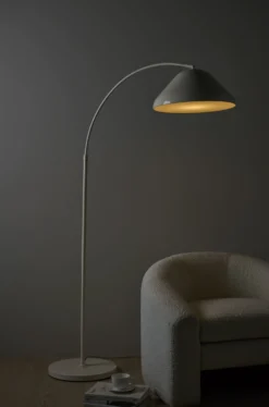 New Forms & Objects Golvlampa creme - 175x120x40 cm