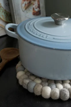 Sale Local Chef Grytunderlägg beige - ø22 cm