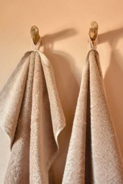 Hot Premium Collection Handduk beige - 50x70 cm