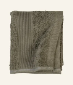 Sale Handduk olivgrön - 70x140 cm