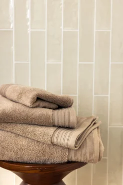 Online Hotel Selection Handduk taupe - 90x150 cm