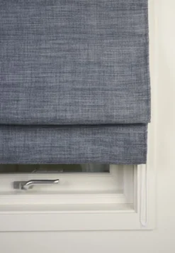 Outlet Hissgardin gråblå - 90x140 cm
