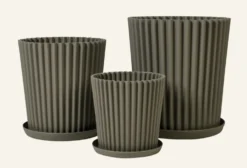 Online Forms & Objects Kruka utomhus taupe - 39x39x44 cm
