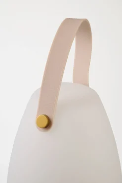 Outlet Forms & Objects Led bordlampa ljusbeige - 18x18x26 cm