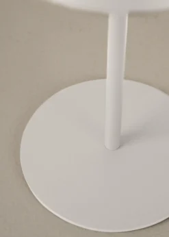 Clearance Forms & Objects Led bordlampa ljusbeige - 10x10x21 cm
