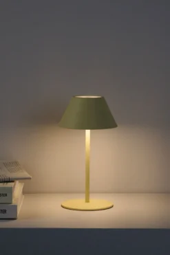 New Forms & Objects Led bordlampa ljusgul - 10x10x21 cm