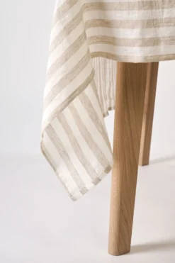 Camilla Pihl Linneduk beige - 140x250cm