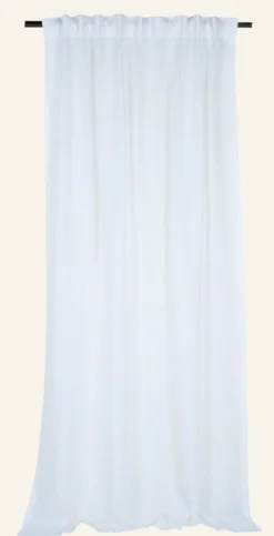 Outlet Camilla Pihl Linnegardin vit - 140x300 cm