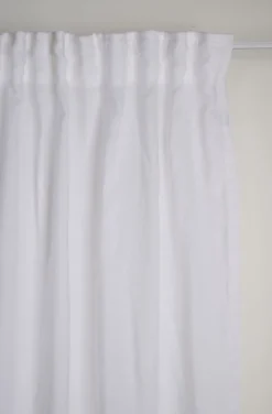 Outlet Linnegardin vit - 140x250 cm