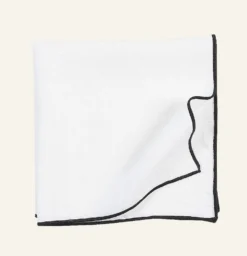 New Camilla Pihl Linneservett  vit - 47x47 cm