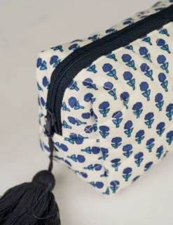 Sale Liten neccessär blå - 9x20 cm