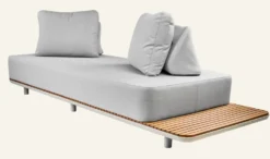 Sale Forms & Objects Loungesoffa offwhite - 96,5x253x31,5 cm