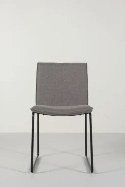 Hot Forms & Objects Matstol greige - 56x82x46 cm