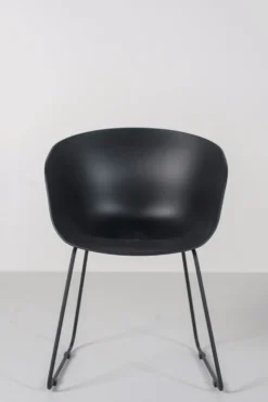Forms & Objects Matstol svart - 55x52x79 cm