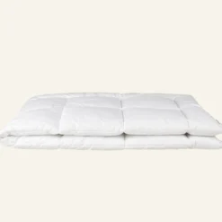 Outlet Norfbr Medelvarmt fibertäcke vit - 150x210 cm