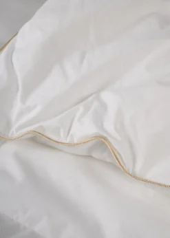 Discount Norfbr Medelvarmt fibertäcke vit - 150x210 cm