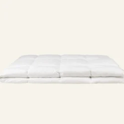Discount Norfbr Medelvarmt fibertäcke vit - 150x210 cm