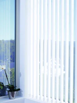 Discount Mörkläggande lameller vit - 8,9x250cm