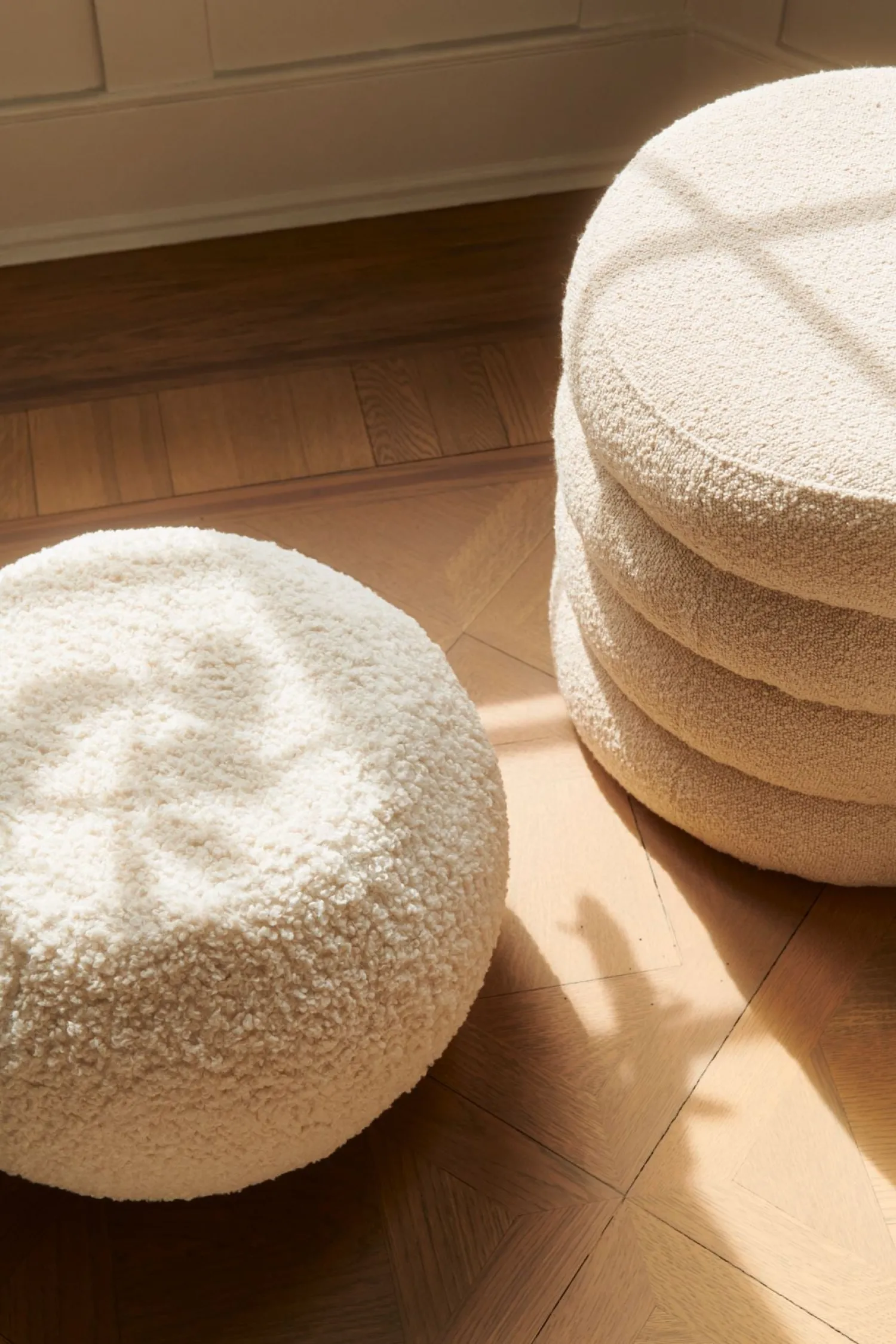 Best Forms & Objects Puff vit - 30 cm ø49