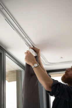 Sale U-skena vit - 250 cm