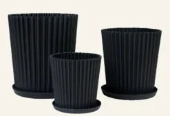 Sale Forms & Objects Utefat svart - ø31 cm