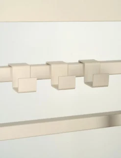 Clearance Forms & Objects Utekök krokset creme - 5,3x2,5x3,2 cm